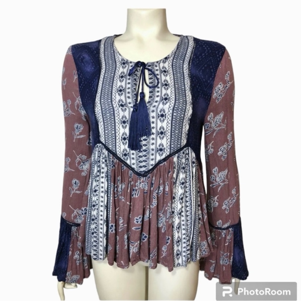 Vintage Havana Peasant Boho Bell Sleeve Navy Blouse